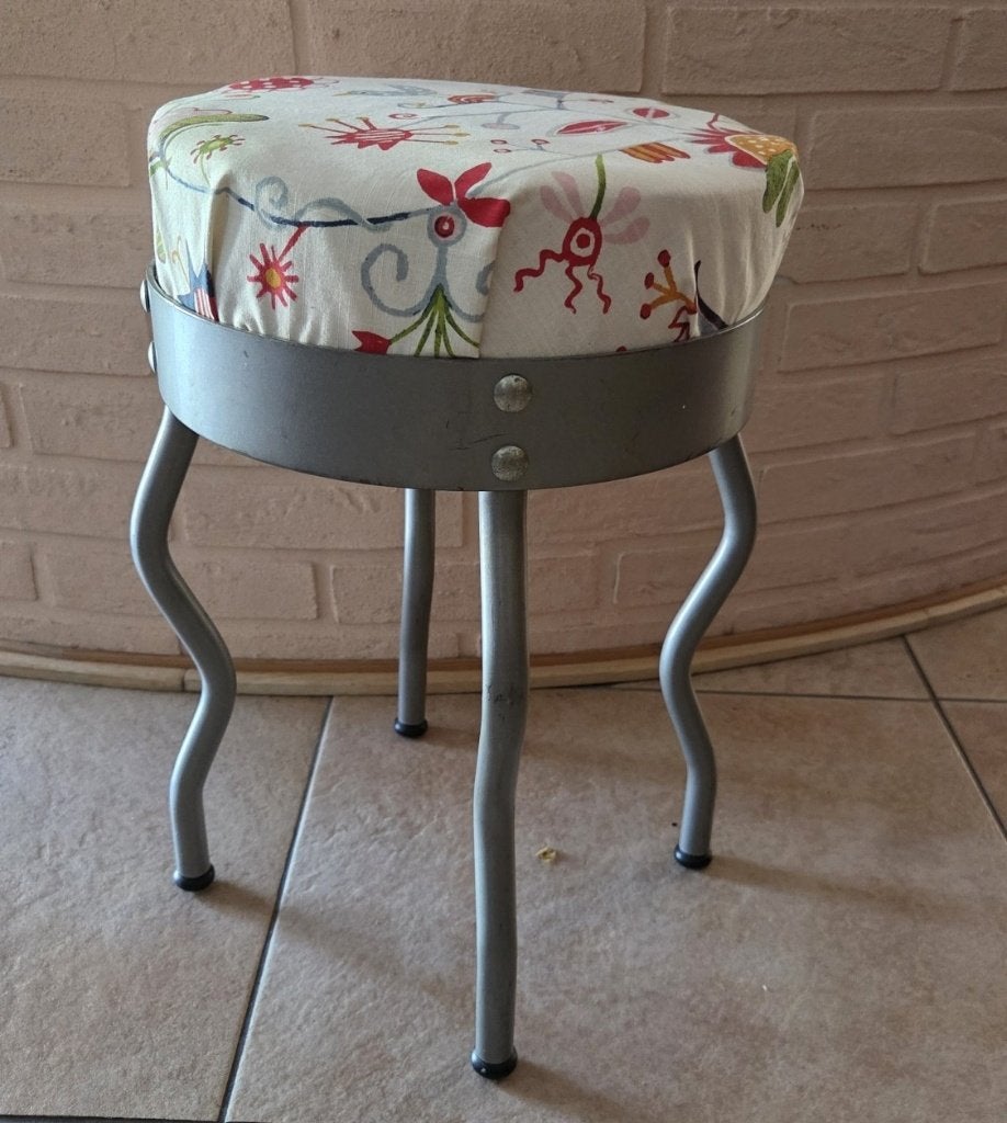 Vintage IKEA kruk URI, Huis en Inrichting, Krukjes, Ophalen of Verzenden, Zo goed als nieuw, Staal