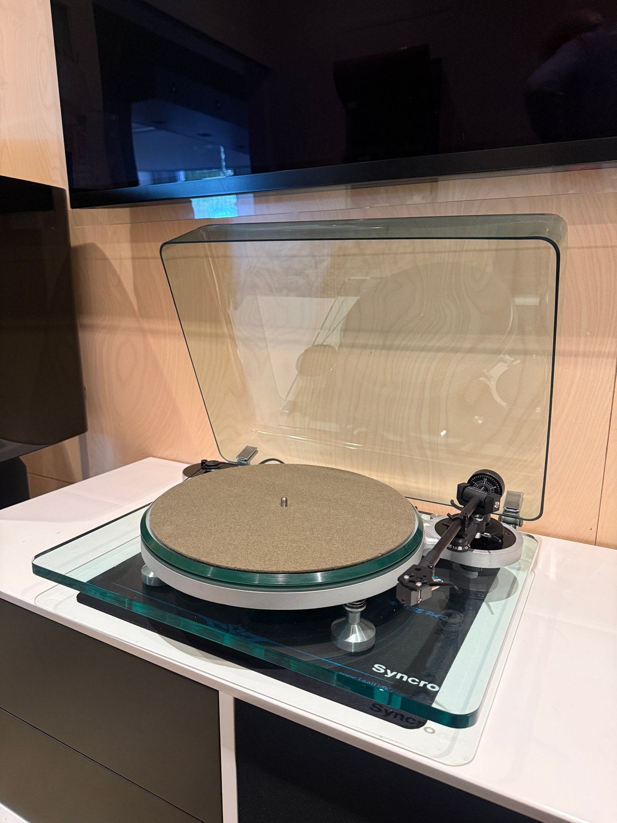 Michell Syncro Deck met Linn Basik Plus en Denon DL-103, Gebruikt, Groningen, Info@soundgallery.nl, Sound gallery