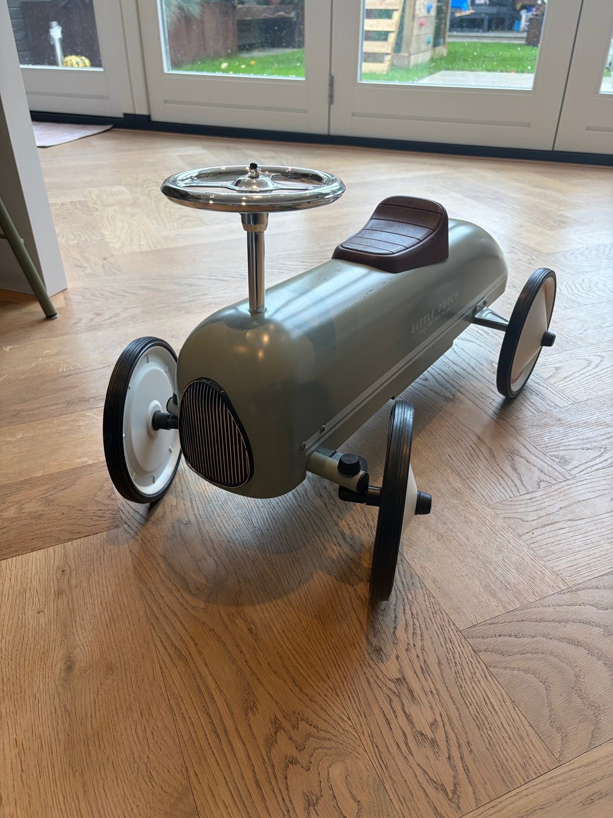 Little Dutch Retro Roller loopauto – Olive, Ophalen, Zo goed als nieuw
