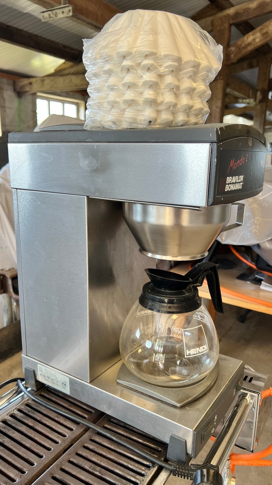 Bravilor koffiezetapparaat, Ophalen