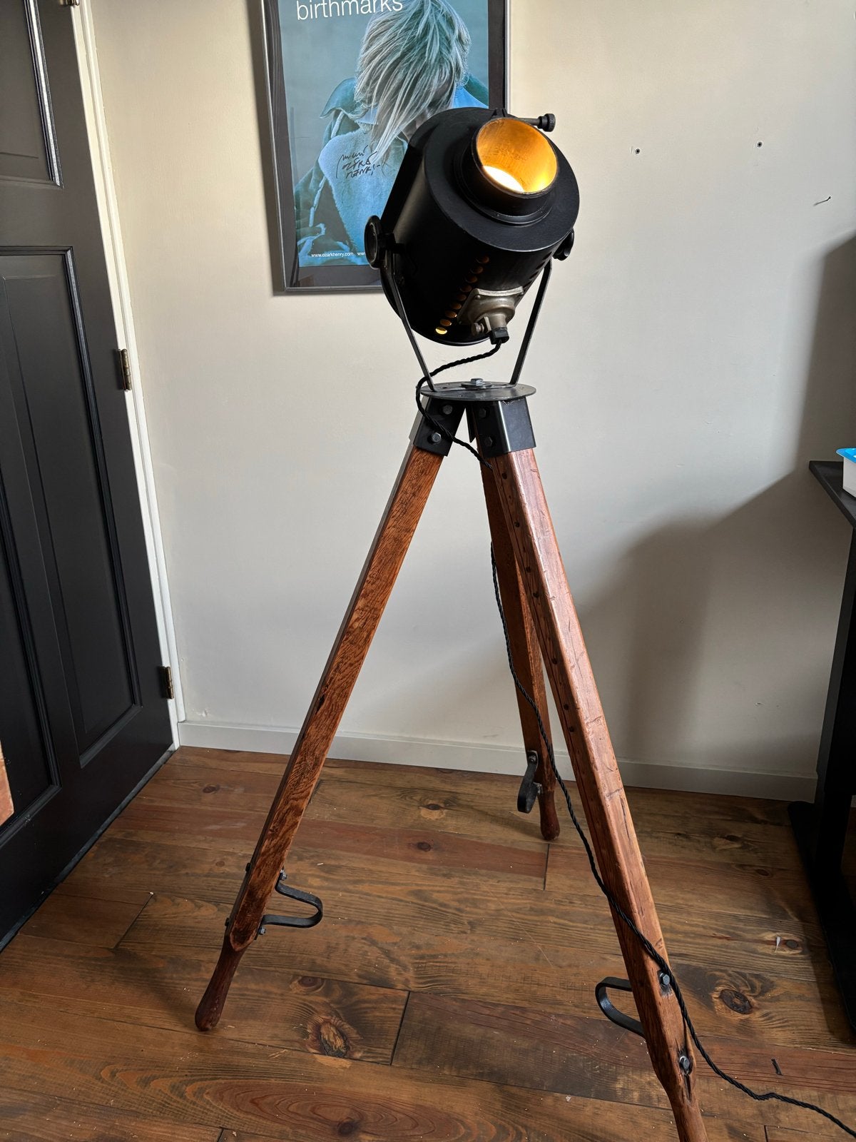 Vintage Studio Lamp op Statief - 145cm Hoog, Ophalen, Gebruikt, Hout, 100 tot 150 cm
