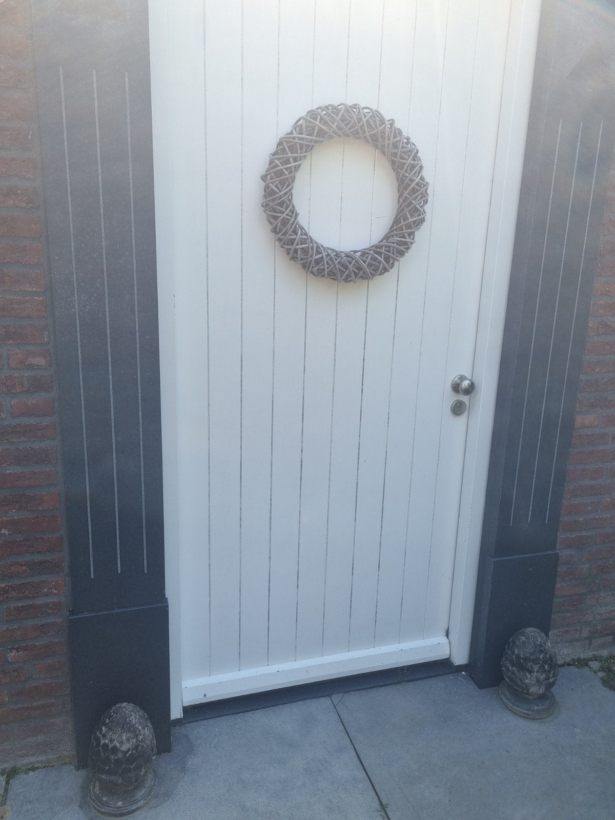 Landelijke tuinaccessoires: krans en 2 stenen ornamenten, Tuin en Terras, Ophalen