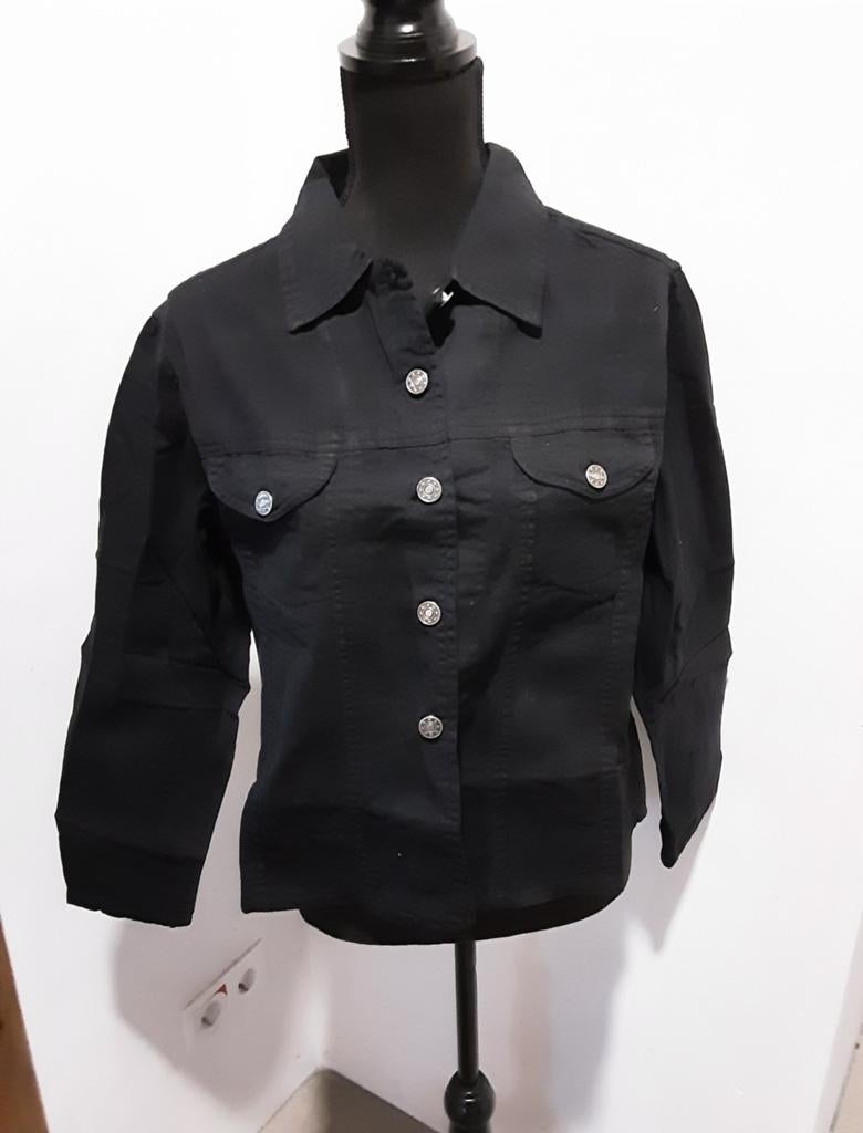 Zwart spijkerjasje van Yellowstone streetwear, maat L NIEUW, Kleding | Dames, Zwart, Maat 42/44 (L), Nieuw, Ophalen of Verzenden