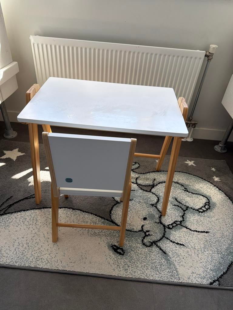 Kinderbureau met stoel - wit petite amelie, Ophalen, Gebruikt, Tafel(s) en Stoel(en)
