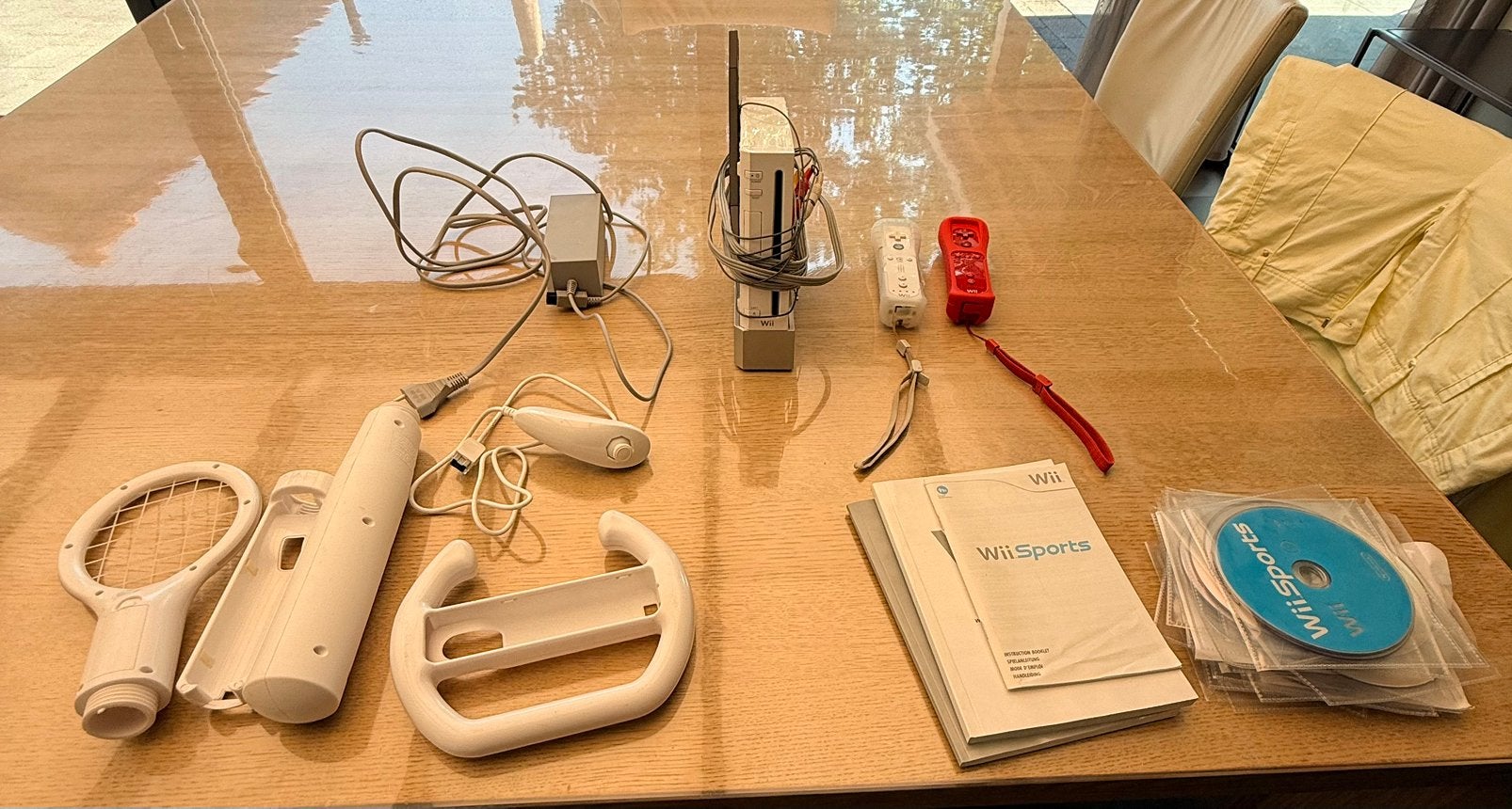 Nintendo wii + 2 controllers + accessoires + spellen, Spelcomputers en Games, Spelcomputers | Nintendo Wii, Ophalen, Zo goed als nieuw