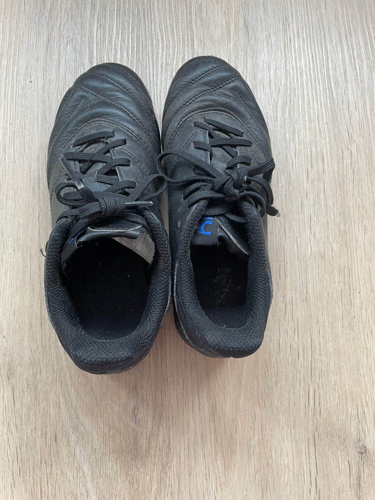 Voetbalschoenen kind, Ophalen, Maat XS of kleiner, Schoenen, Zo goed als nieuw