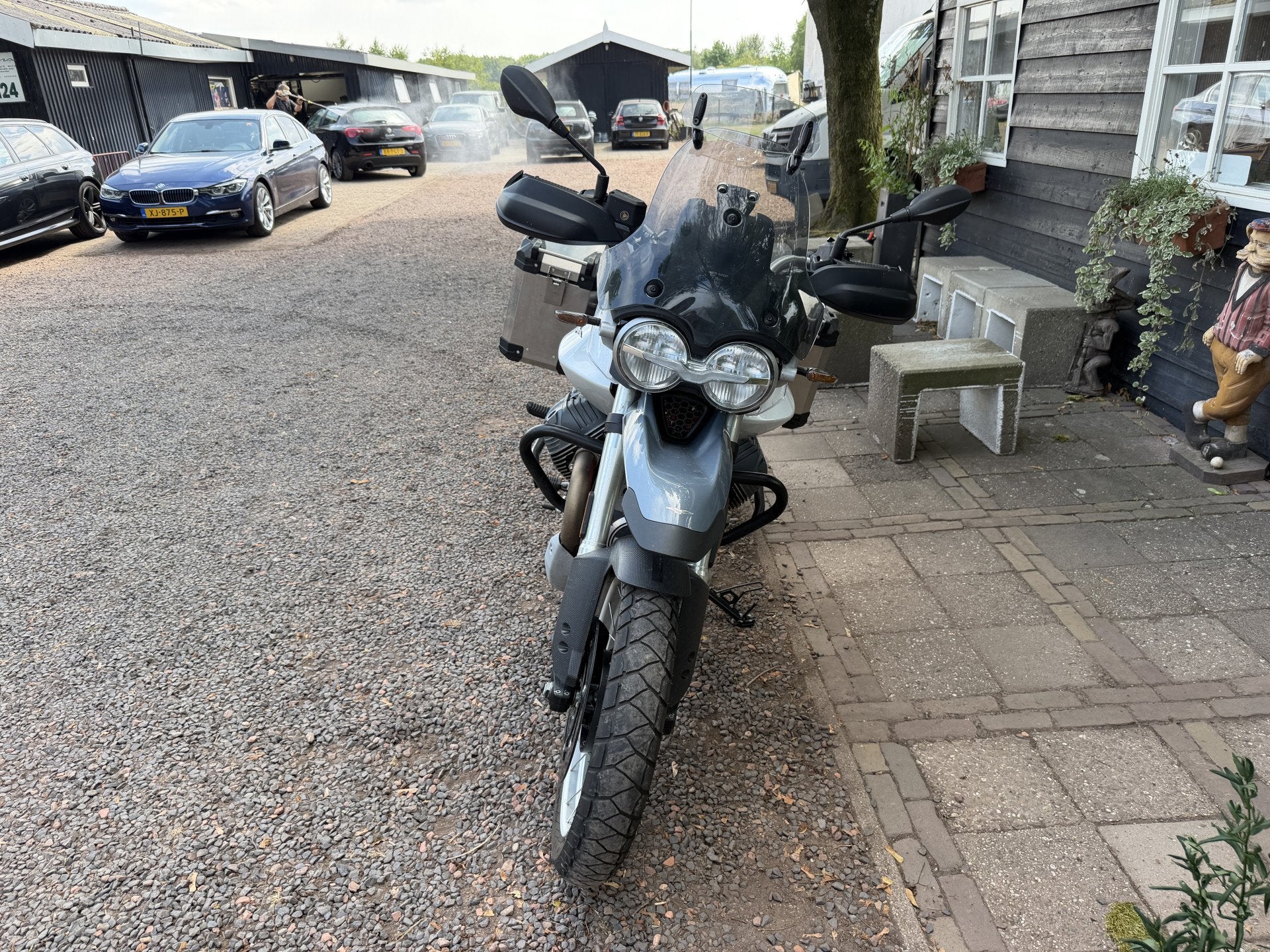 Moto Guzzi V85 TT Travel, 853 cc, Bedrijf, Handvatverwarming, Meer dan 35 kW