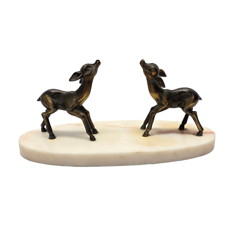 Frans Art Deco beeld met 2 hertjes op marmeren voet, Art deco, Ophalen of Verzenden, Zoogdier, 20 - 50 cm