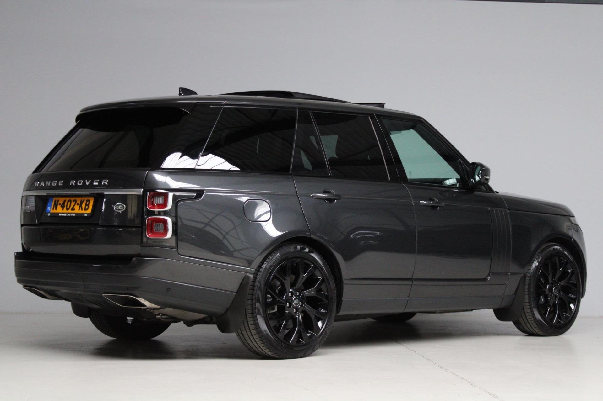Land Rover Range Rover P400e Limited Edition | panoramadak |, Auto's, Automaat, Gebruikt, 4 cilinders, 2500 kg