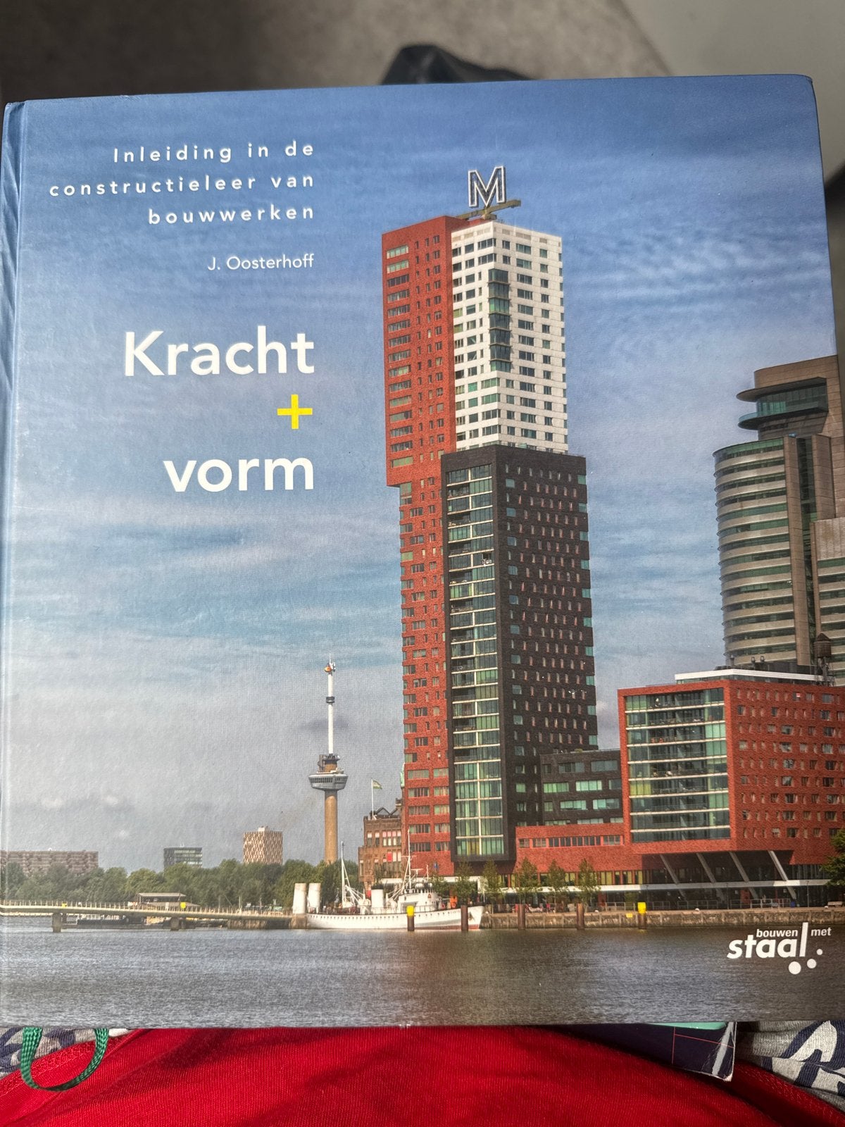 Kracht + Vorm: Inleiding in de constructieleer van bouwwerke, Ophalen of Verzenden, Zo goed als nieuw, Bouwkunde