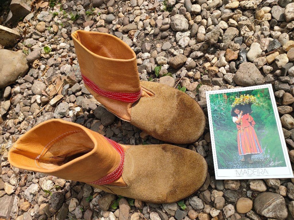 Folklore Madeira Laarsjes voor vrouwen / Vintage / 1950/1960, Bruin, Lage of Enkellaarzen, Ophalen of Verzenden, Gedragen