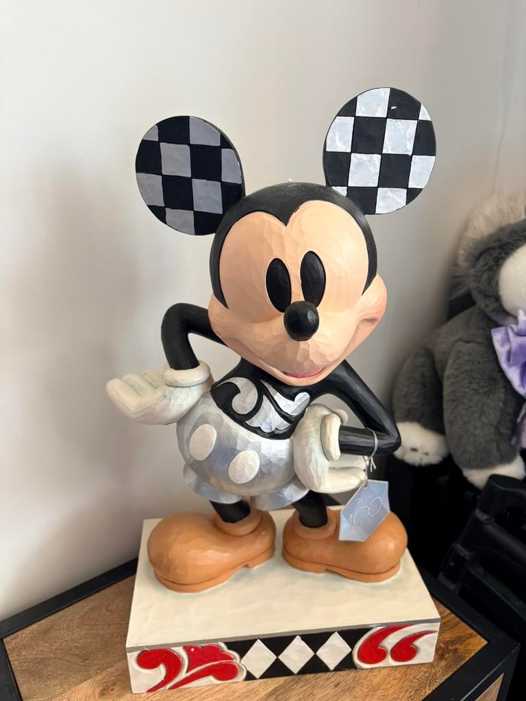 Disney exclusive big fig mickey mouse 100 jaar beeld, Ophalen of Verzenden, Mickey Mouse, Zo goed als nieuw, Beeldje of Figuurtje