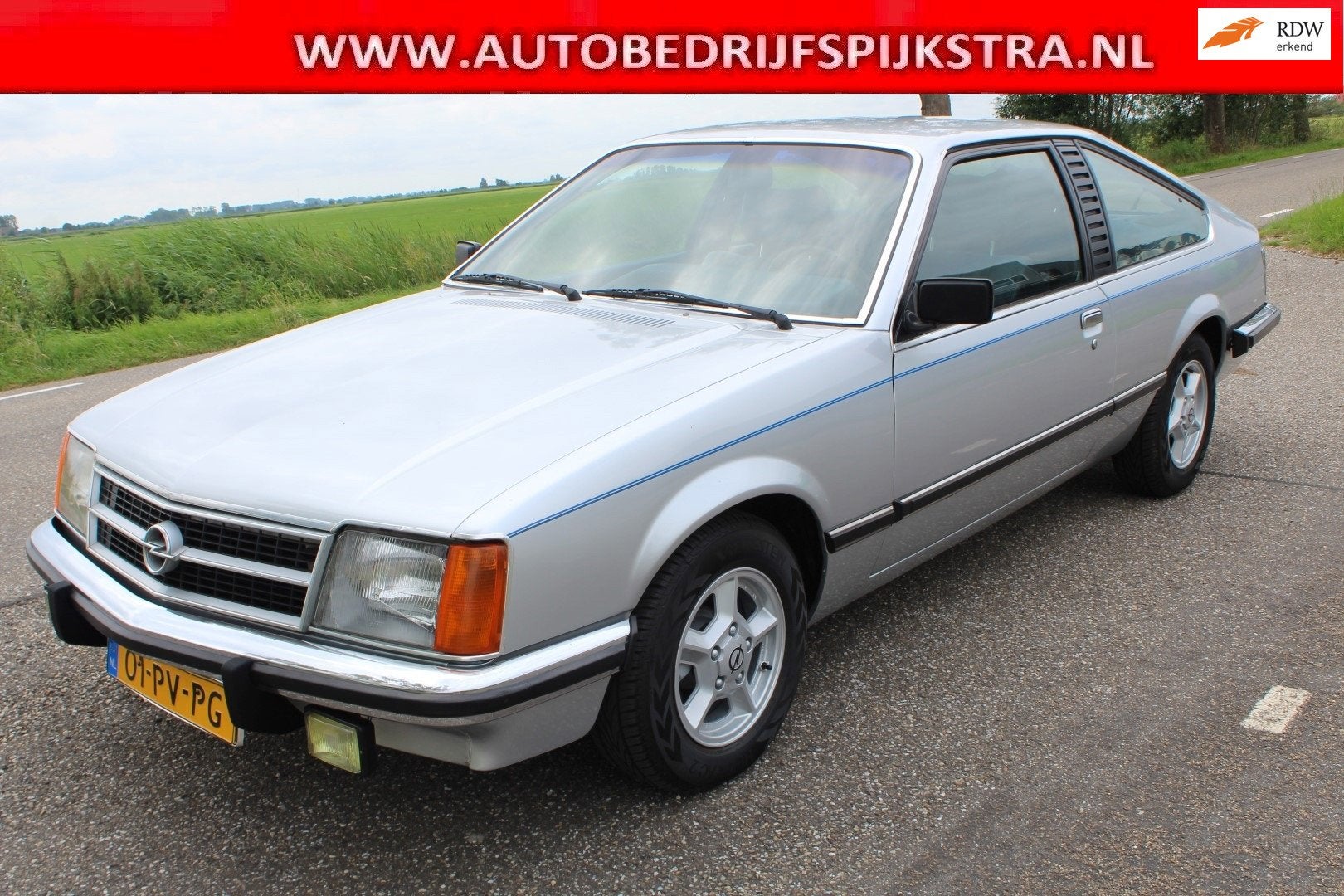 Opel Monza 3.0E // AUTOMAAT // APK 08/2028 //, Auto's, Automaat, Gebruikt, 700 kg, 1484 kg
