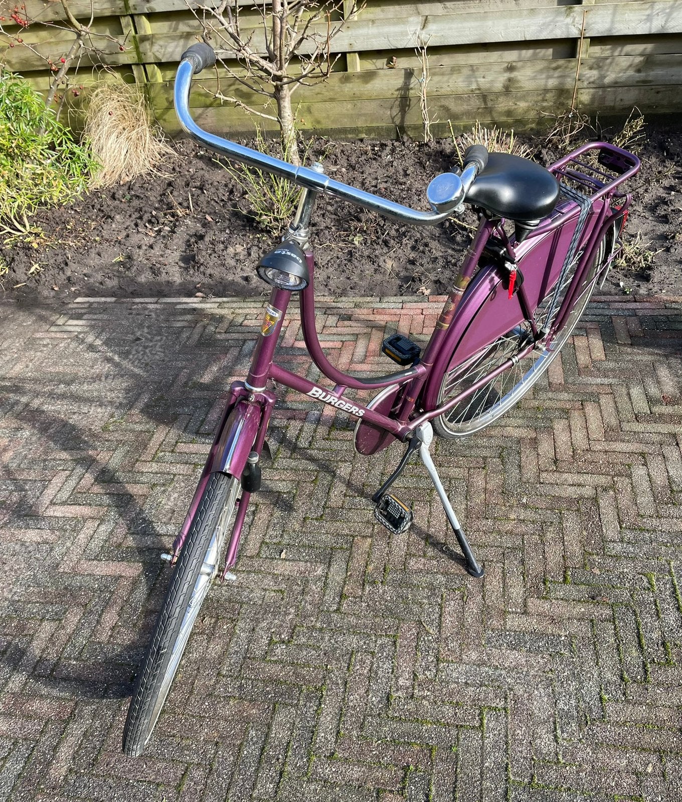 Burgers, Ophalen, Zo goed als nieuw, Terugtraprem