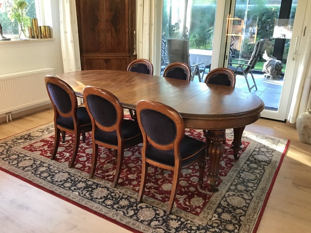 Eettafel mahonie  antiek met 6 stoelen