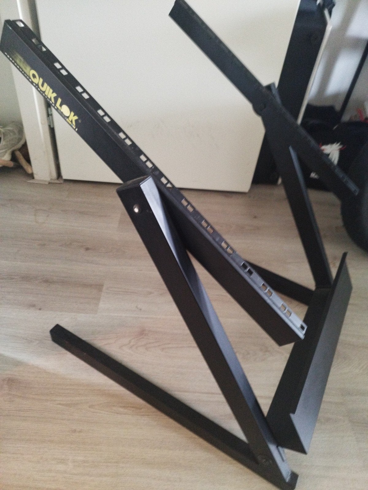 Verstelbaar 19 inch studiorack met rails - Quik Lok, Ophalen