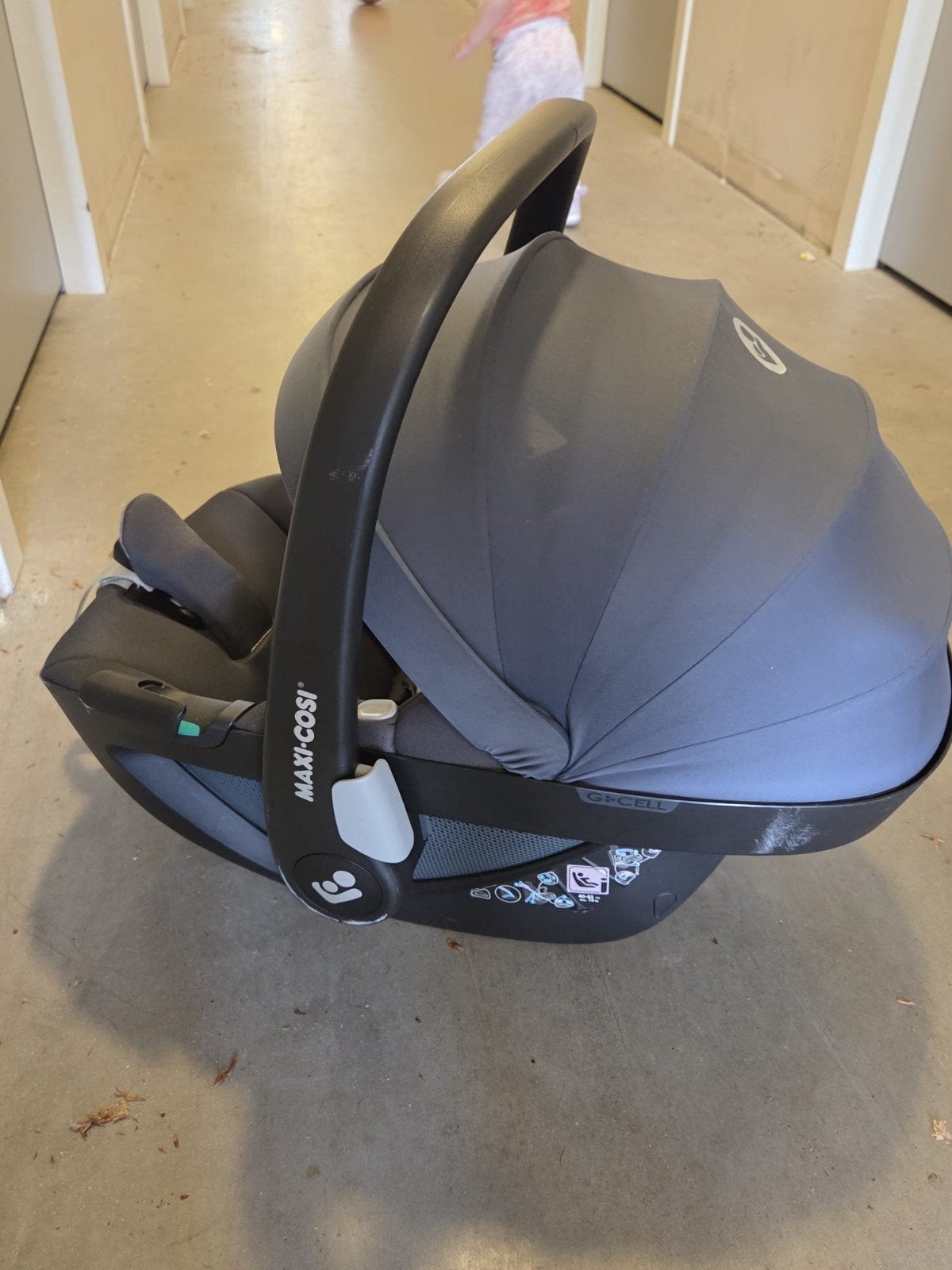 Maxi-Cosi Pebble 360 i-Size Autostoel - Zo goed, Ophalen of Verzenden, Zo goed als nieuw, Isofix, 0 t/m 13 kg