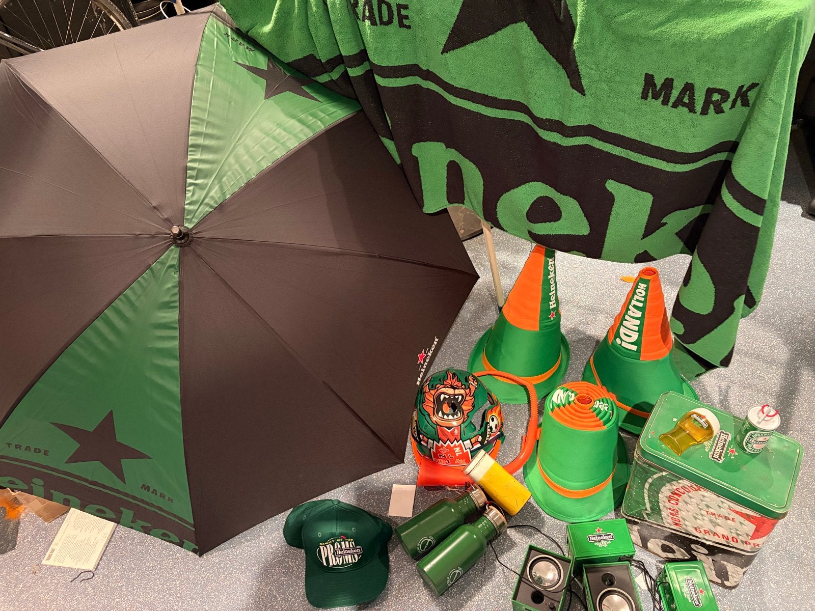 Diverse Heineken Gadgets en Promotiemateriaal, Verzamelen, Merken en Reclamevoorwerpen, Ophalen of Verzenden, Gebruikt, Overige typen