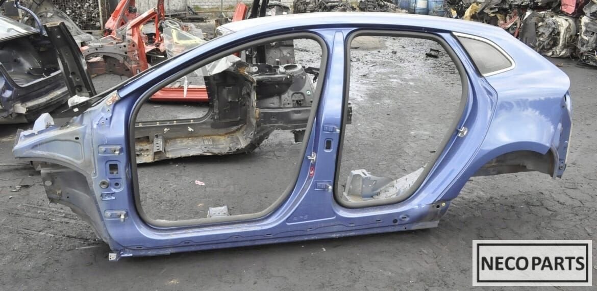 VOLVO V40 ACHTERSCHERM ACHTERPANEEL SNIJDEEL SCHERM, Gebruikt, -, -, Ophalen of Verzenden