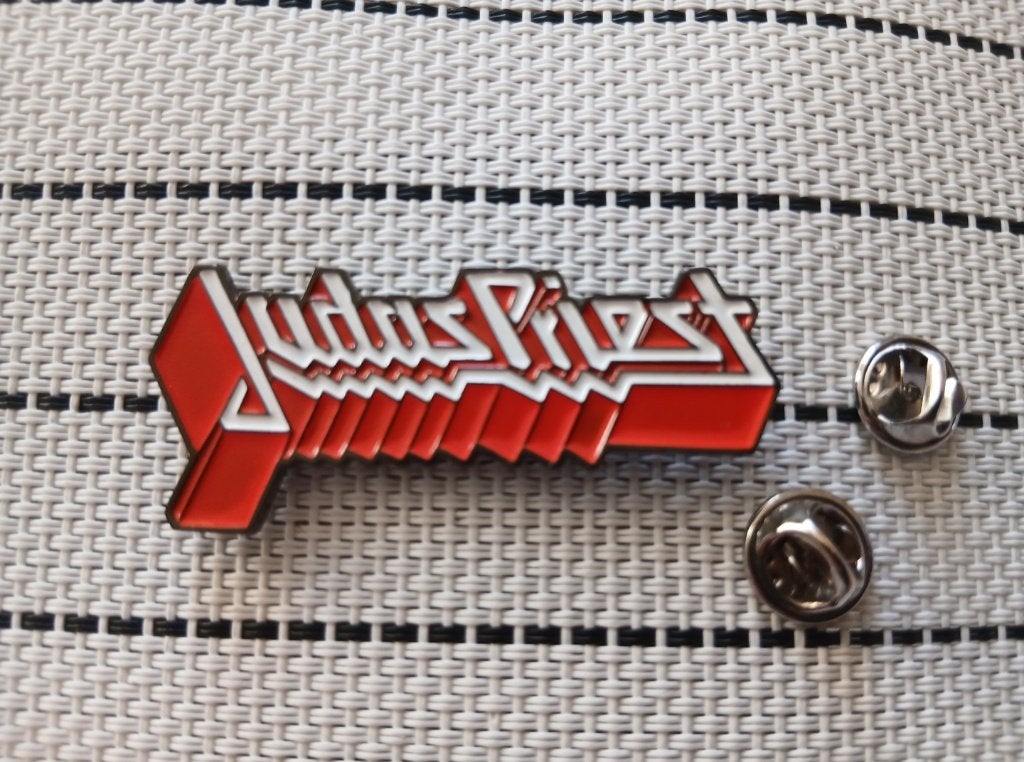 Judas Priest leuke  nieuwe pin badge speld n5 metal, Ophalen of Verzenden, Nieuw, Overige typen