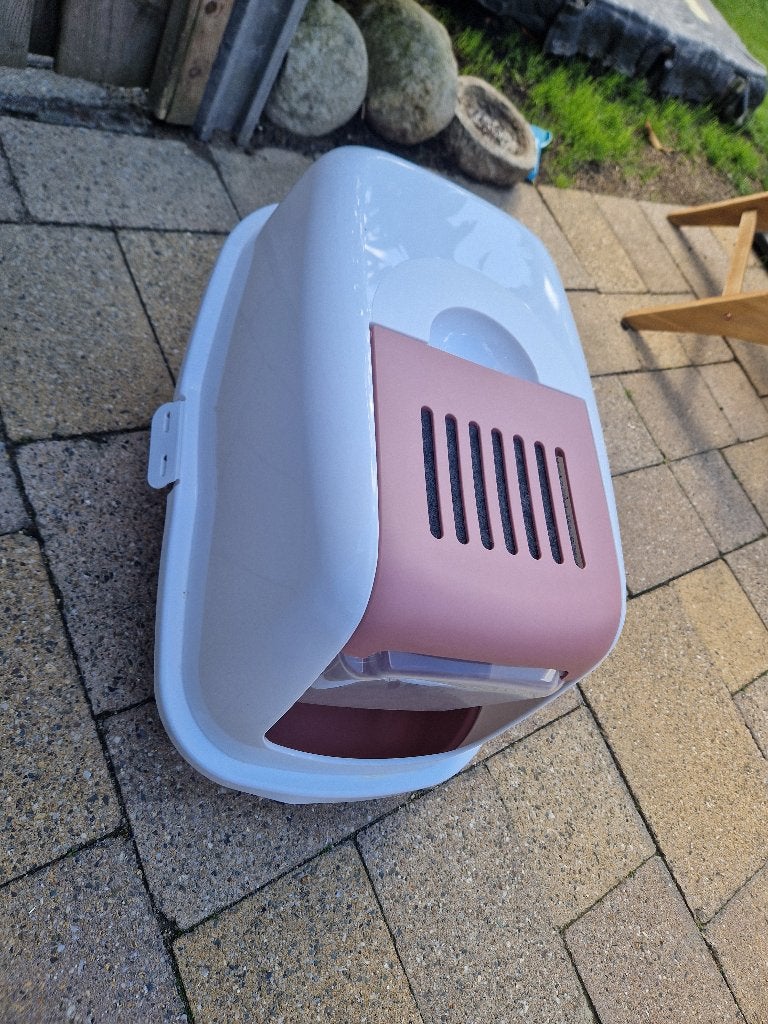 Kattenbak, Dieren en Toebehoren, Kattenbakken, Ophalen, Zo goed als nieuw, Gesloten