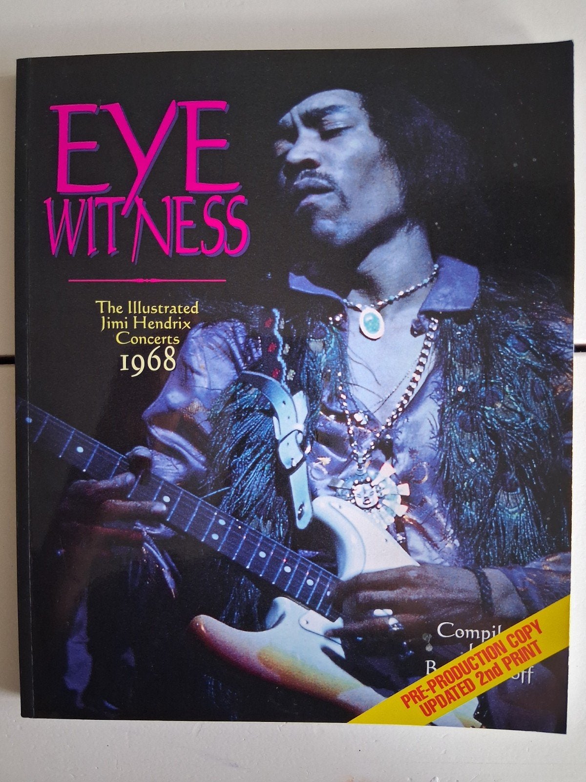 Eye Witness: The Illustrated Jimi Hendrix Concerts 1968, Boeken, Ophalen, Zo goed als nieuw, Artiest, Onbekend