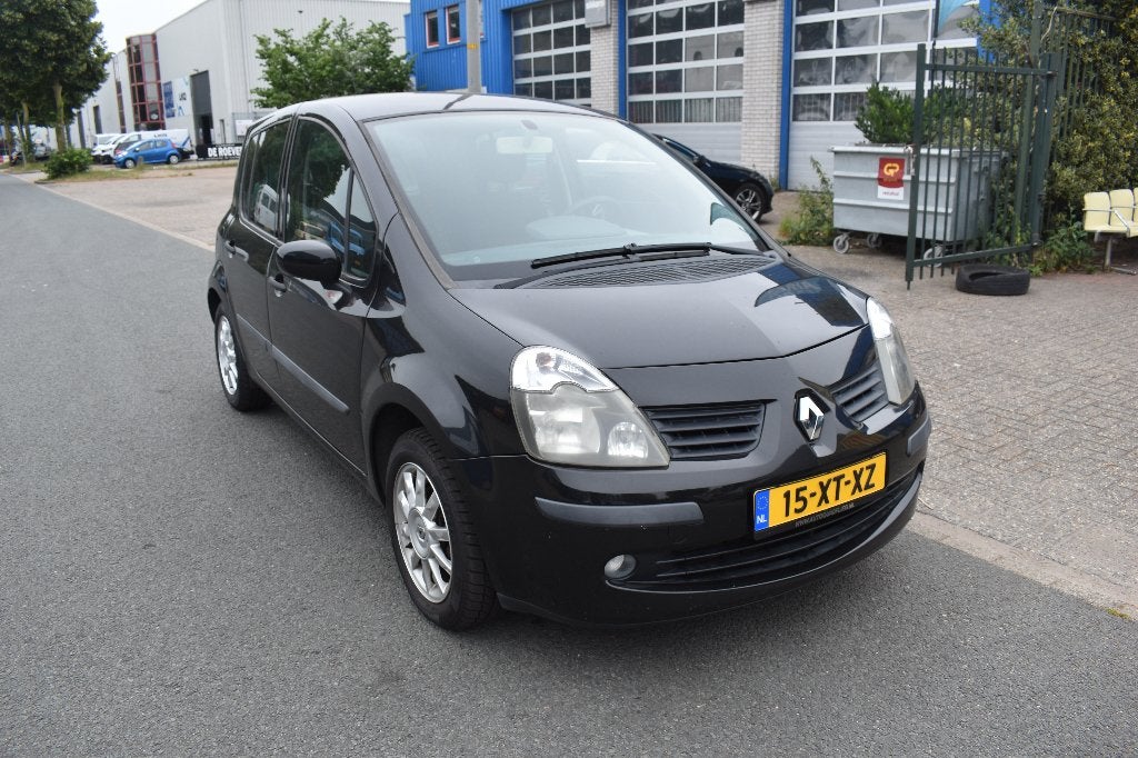 Renault Modus 1.2 TCE 74KW 2007 Zwart  WEINIG KM, Auto's, Renault, Voorwielaandrijving, 4 cilinders, 100 pk, Zwart