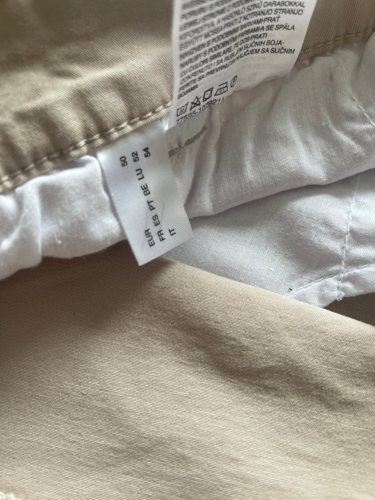 Korte broek te koop, Kleding | Heren, Ophalen of Verzenden, Zo goed als nieuw, Maat 48/50 (M), Beige