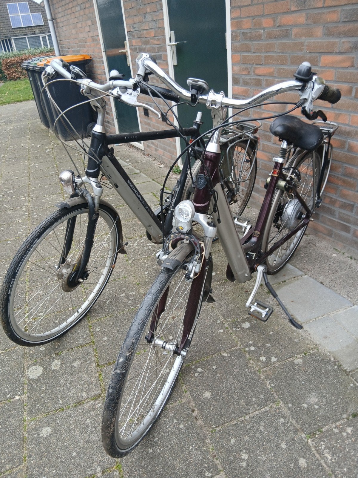 2x Koga Miyata elektrische fietsen met laders en display, Fietsen en Brommers, Elektrische fietsen, Ophalen of Verzenden, Gebruikt