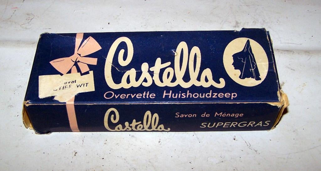 2x vintage Castella overvette huishoudzeep in verpakking. Nw, Antiek en Kunst, Ophalen of Verzenden