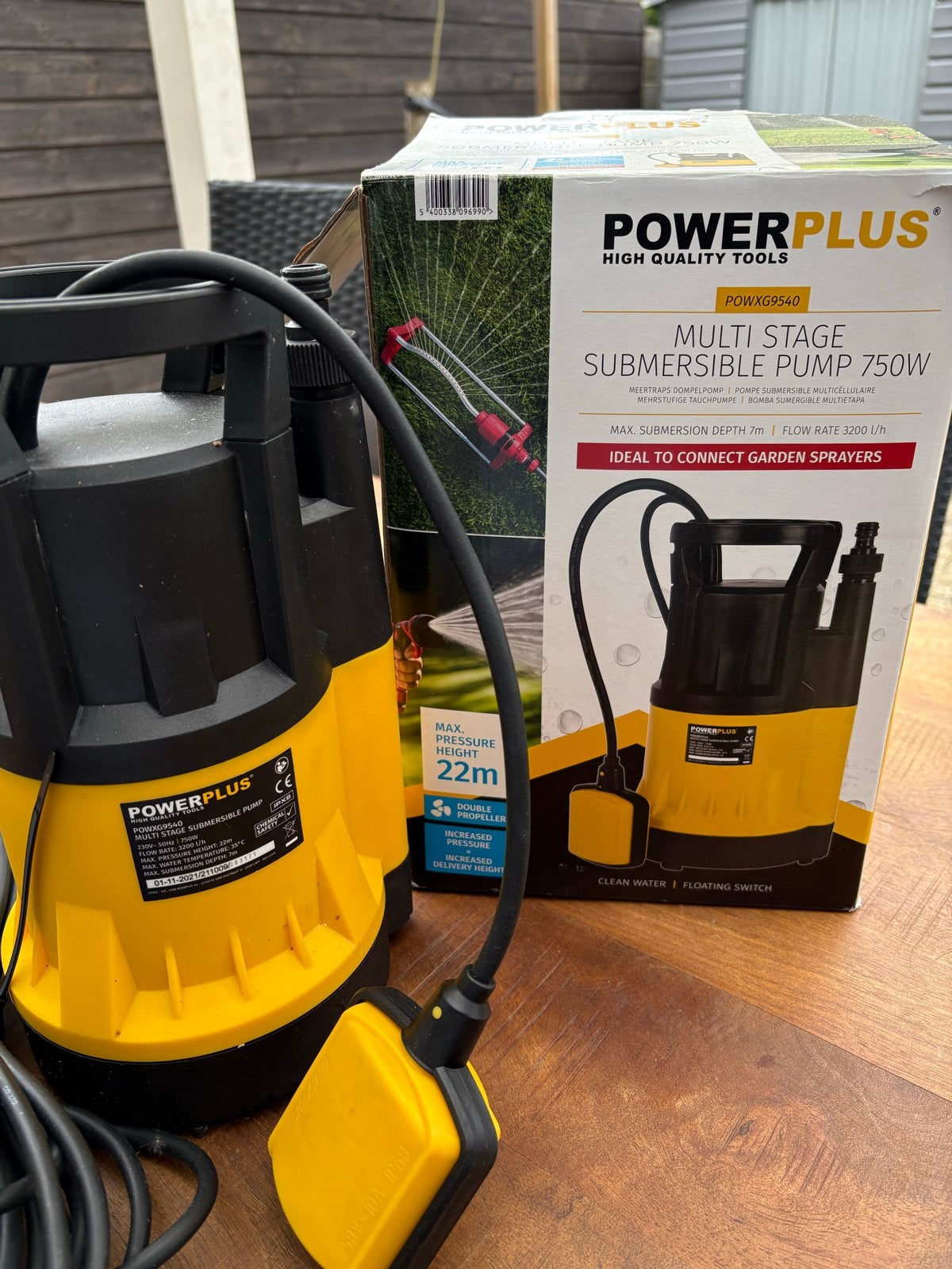 Powerplus Dompelpomp 750W - Nieuw in doos, Ophalen, Nieuw, Elektrisch, Dompelpomp