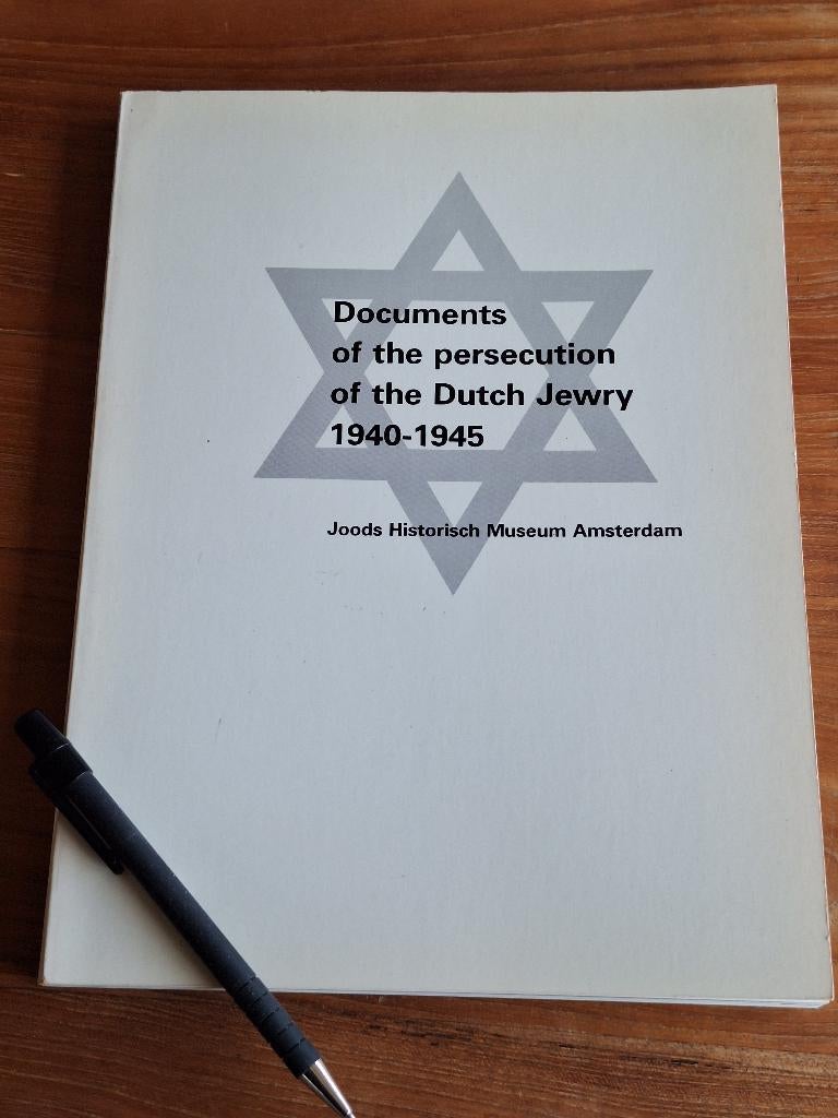 Documents of the persecution of the Dutch Jewry 1940-1945, Boeken, Ophalen of Verzenden, Tweede Wereldoorlog, Zo goed als nieuw