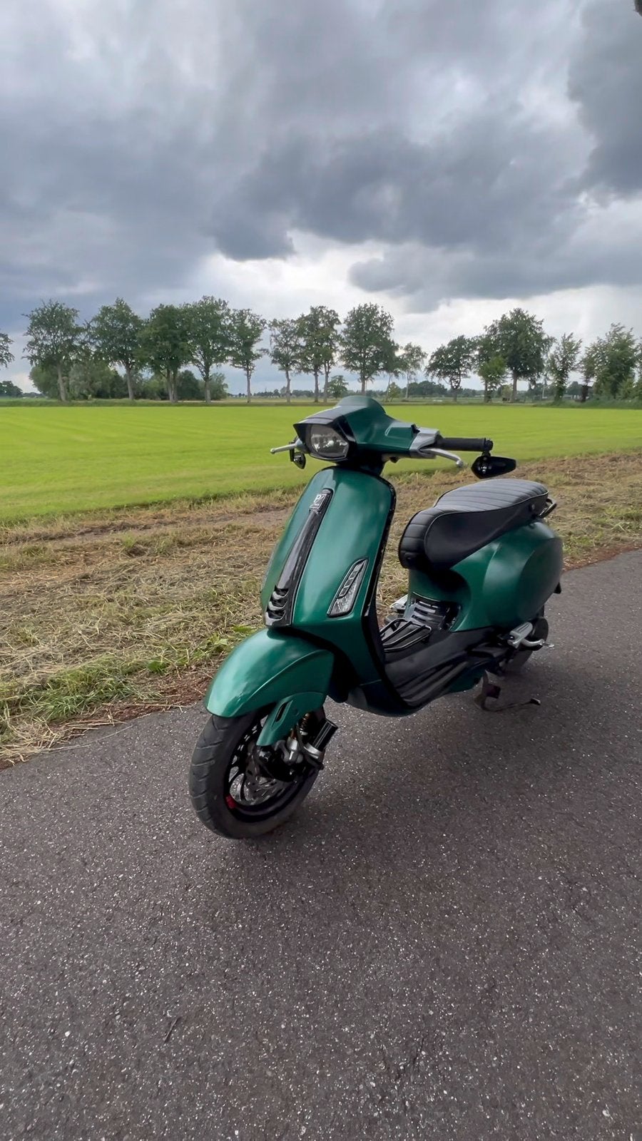 Vespa sprint, Fietsen en Brommers, Scooters | Vespa, Ophalen, Gebruikt, Overige modellen, Benzine
