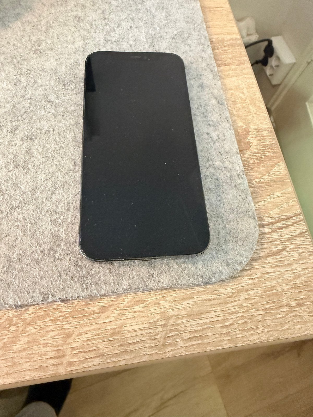 iPhone 12 Pro 256GB Grafiet, IPhone 12 Pro, Zo goed als nieuw, 76 %, Zonder simlock