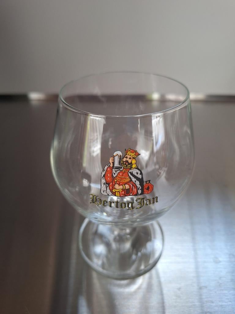 HERTOG JAN glas, Hertog Jan logo, Verzamelen, Glas en Borrelglaasjes, Ophalen of Verzenden, Zo goed als nieuw, Bierglas
