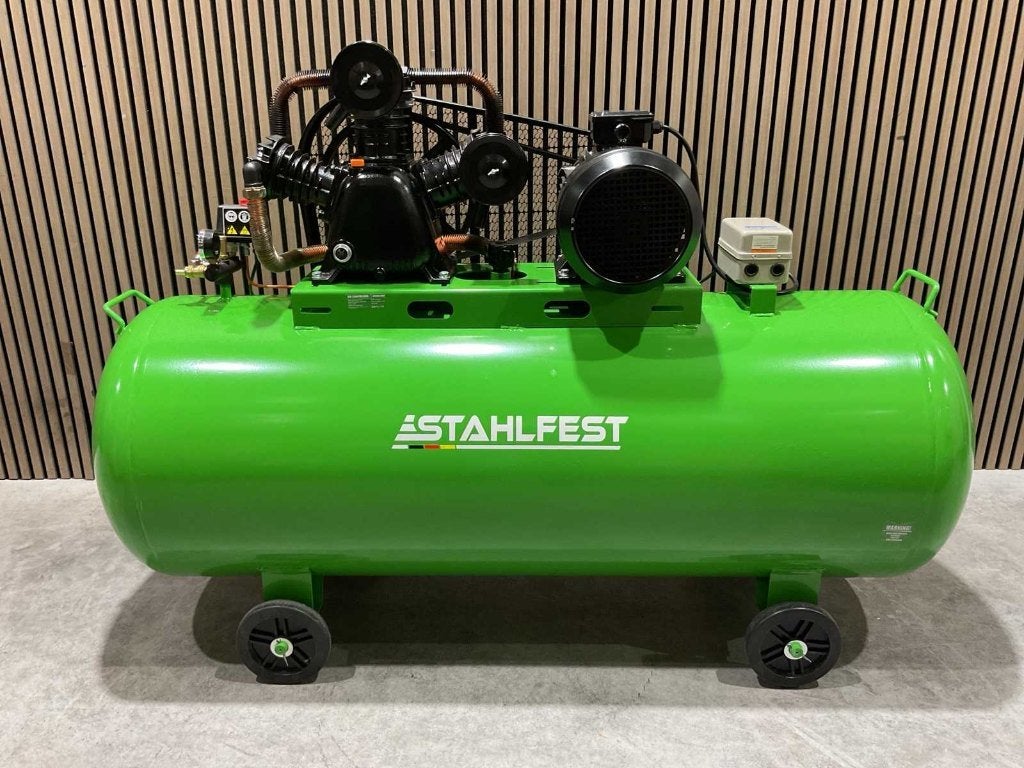 Stahlfest Compressor Drie maten Nieuw‼️