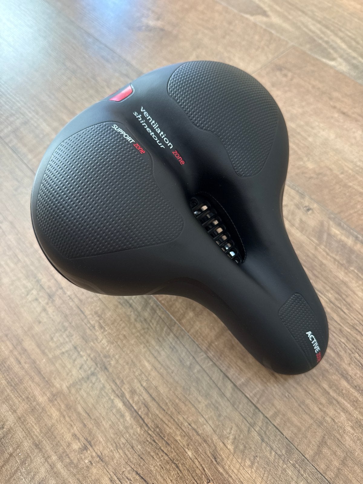 Comfortabel fietszadel met ventilatie en vering, Elektrische fiets, Ophalen of Verzenden, Zadel, Nieuw
