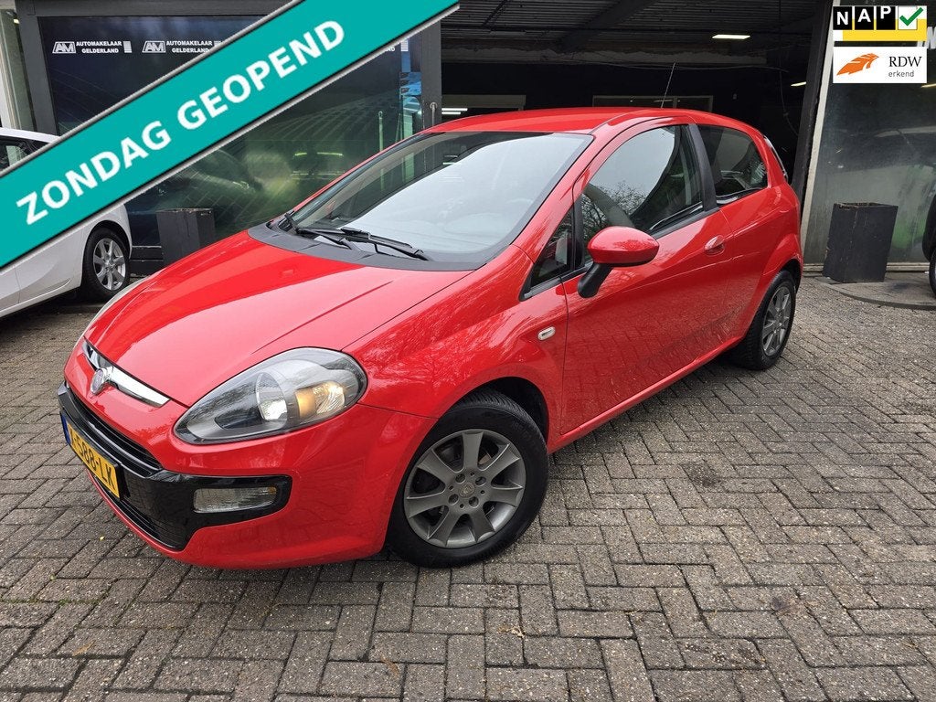 Fiat Punto Evo 1.4 Business | 12MND GARANTIE | NW APK | AIRC, Auto's, Voorwielaandrijving, Euro 5, 4 cilinders, 400 kg