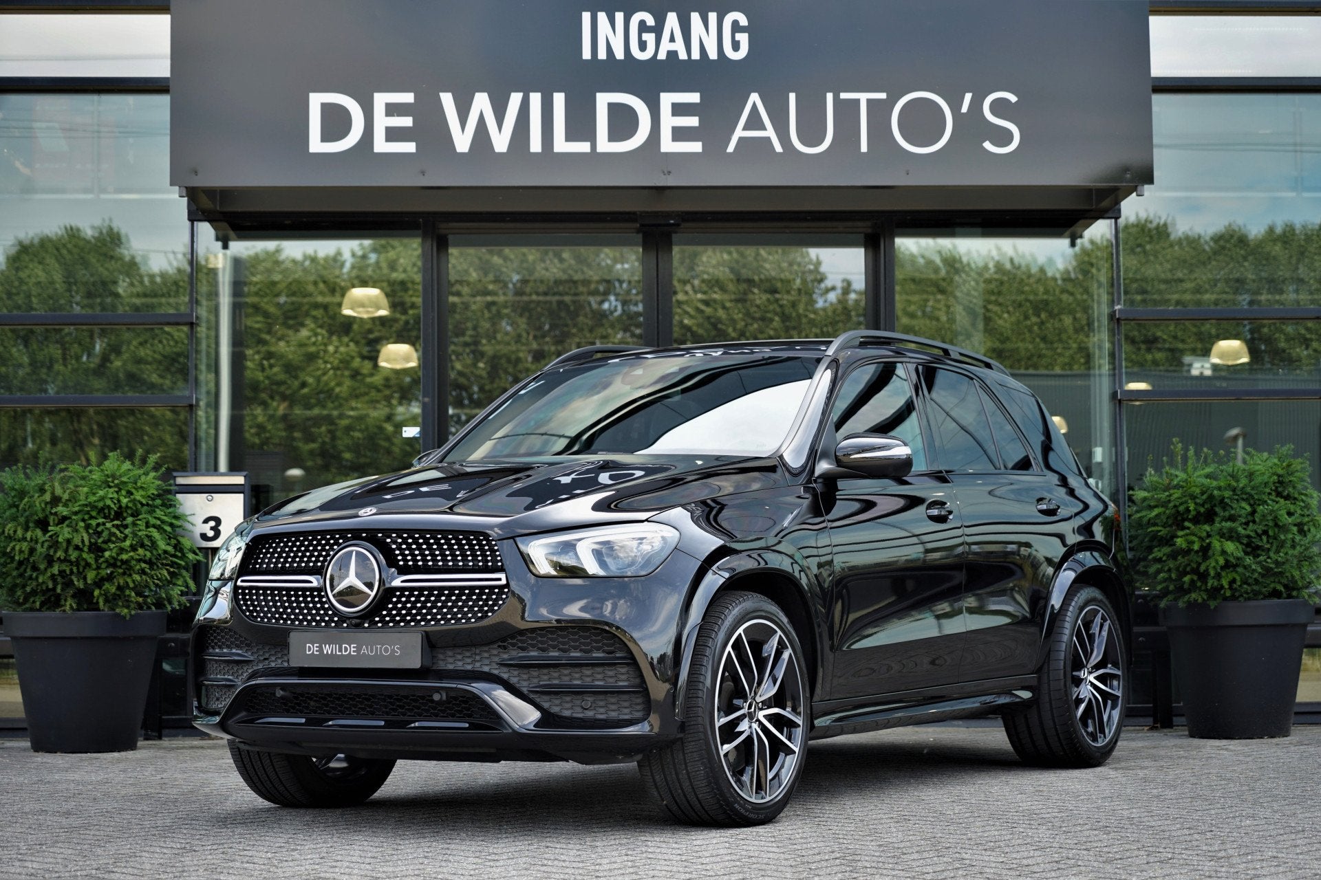 Mercedes-Benz GLE 450 4MATIC AMG Pano Luchtvering TV-scherm, Gebruikt, Zwart, 368 pk, GLE