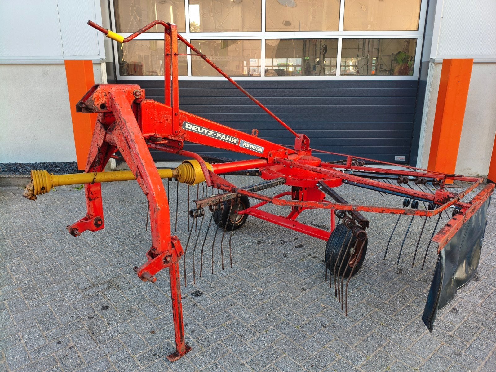 Deutz-Fahr KS 90 DN Schudder/Hark, Ophalen, Akkerbouw, Weidebouw