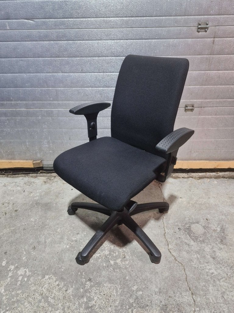 Girsberger bureaustoel (prof kantoorstoel) zwart, Huis en Inrichting, Mail@girsberger.de, Zwart, Het Steenland 17F, 3751 LA Bunschoten-Spakenburg