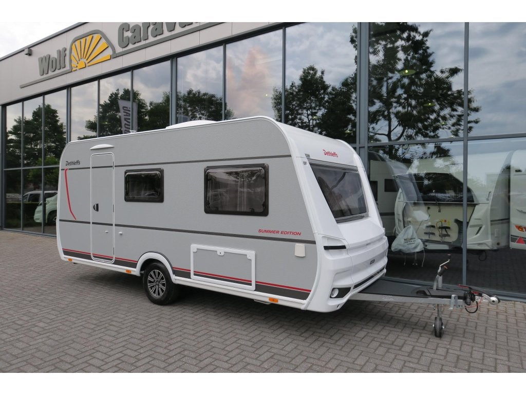 Foto 2 van Dethleffs Summer Edition 460 EL AIRCO+VLOERVERWARMING