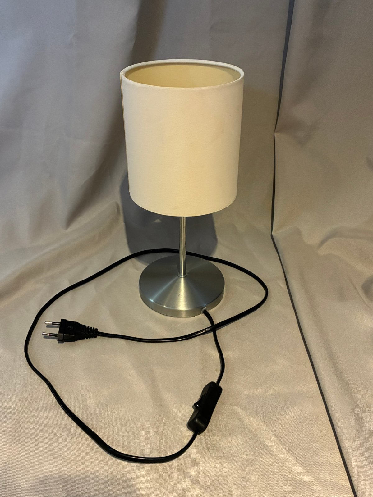 Tafellamp ikea, Beige, Overige typen, Gebruikt, Ophalen of Verzenden