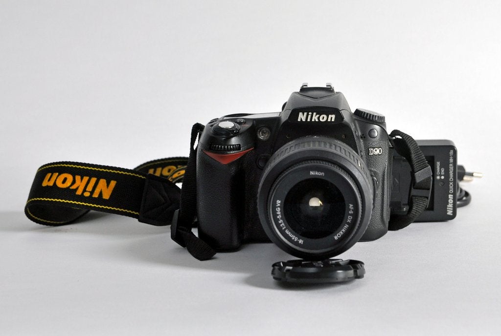 Nikon D90 met 18-55VR, Gebruikt, Spiegelreflex, 12 megapixels, Accu