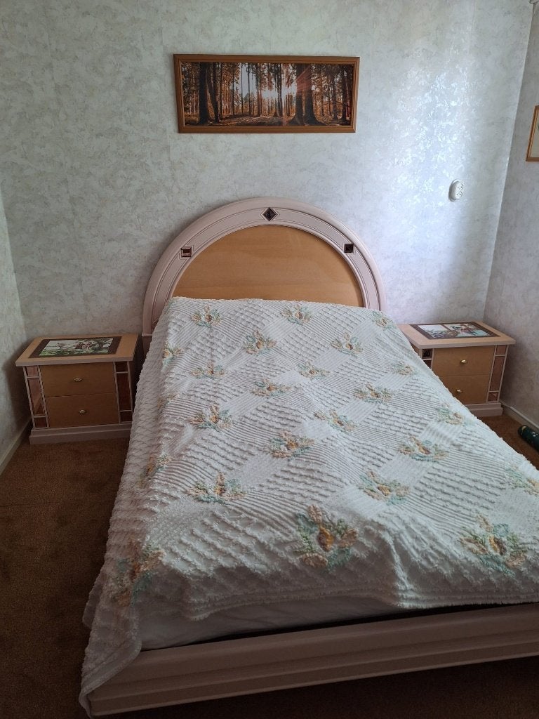 Gratis bed 140x200, Ophalen, Overige materialen, Gebruikt, Overige kleuren