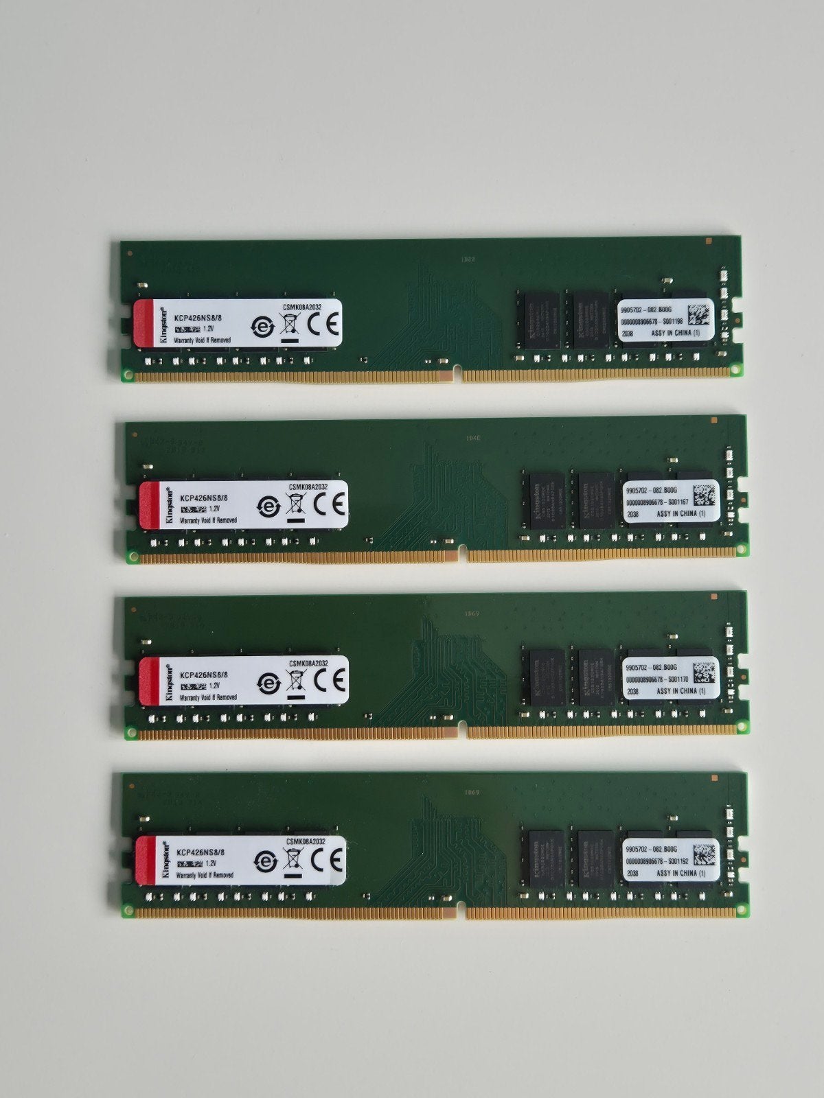 Kingston 32GB DDR4 2666Mhz (4x8GB) Werkgeheugen, Computers en Software, 32 GB, DDR4, Ophalen of Verzenden, Zo goed als nieuw