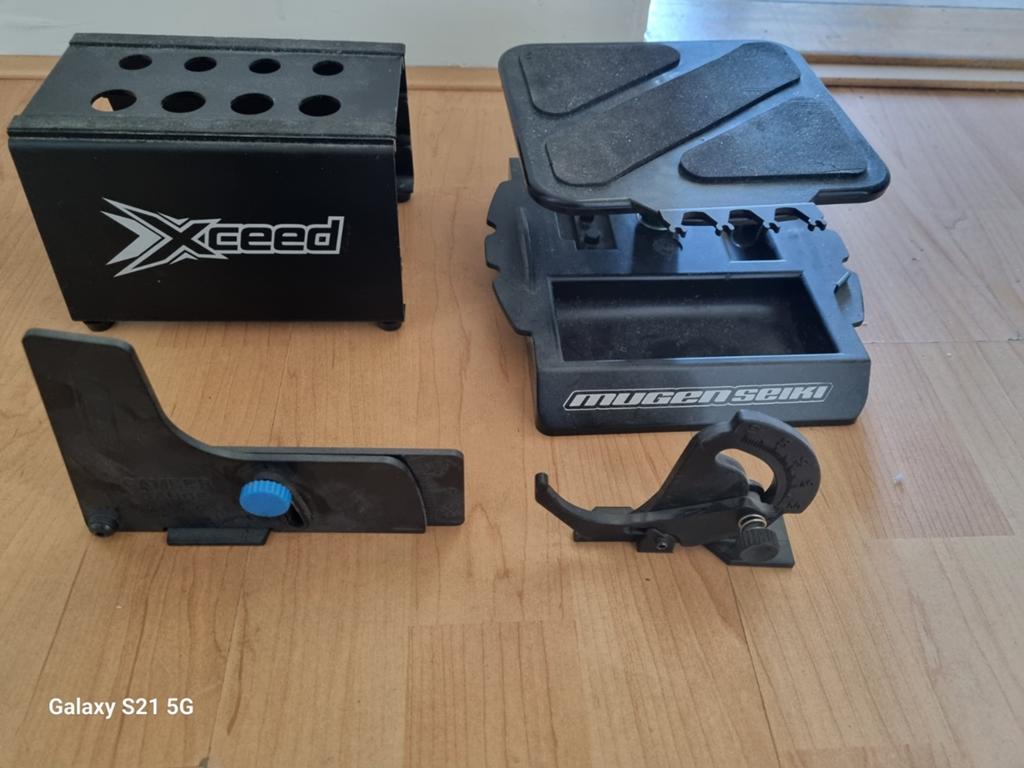 RC Auto Stands & Afstelgereedschap - Schokdempers, Bodem, Wi, Hobby en Vrije tijd, Ophalen of Verzenden, Gebruikt, Onderdeel