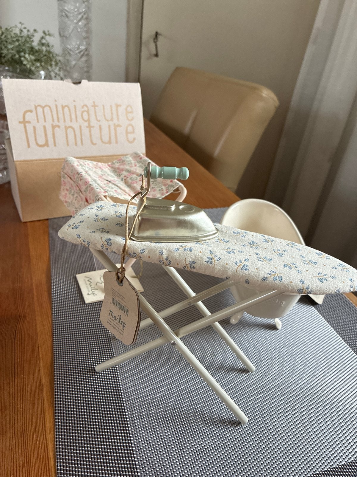 🌺Maileg Miniatuur Meubels: Strijkplank, Badkuip, Commode, Verzenden, Nieuw, Jongen of Meisje