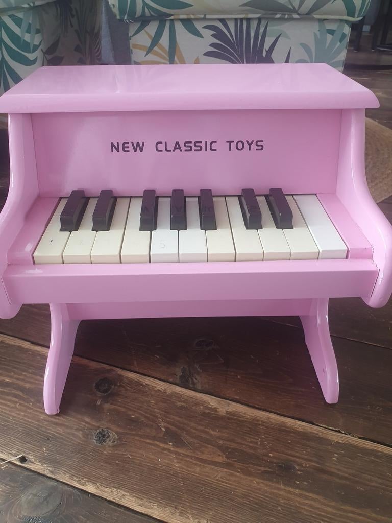 Roze kinderpiano 'New Classic Toys', Kinderen en Baby's, Speelgoed | Houten speelgoed, Ophalen, Gebruikt, Overige typen