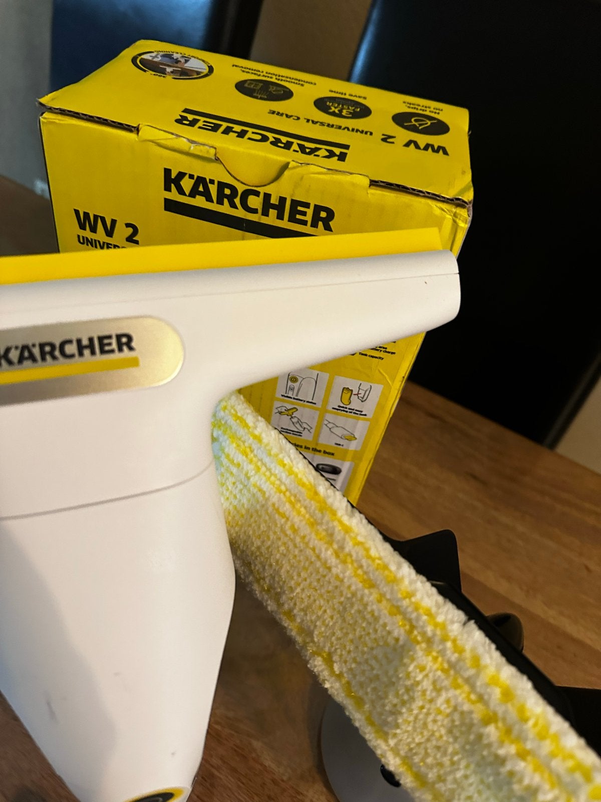 Kärcher WV 2 Universal Care Raamwisser - Nieuwstaat, Ophalen of Verzenden, Raamwisser of Trekker